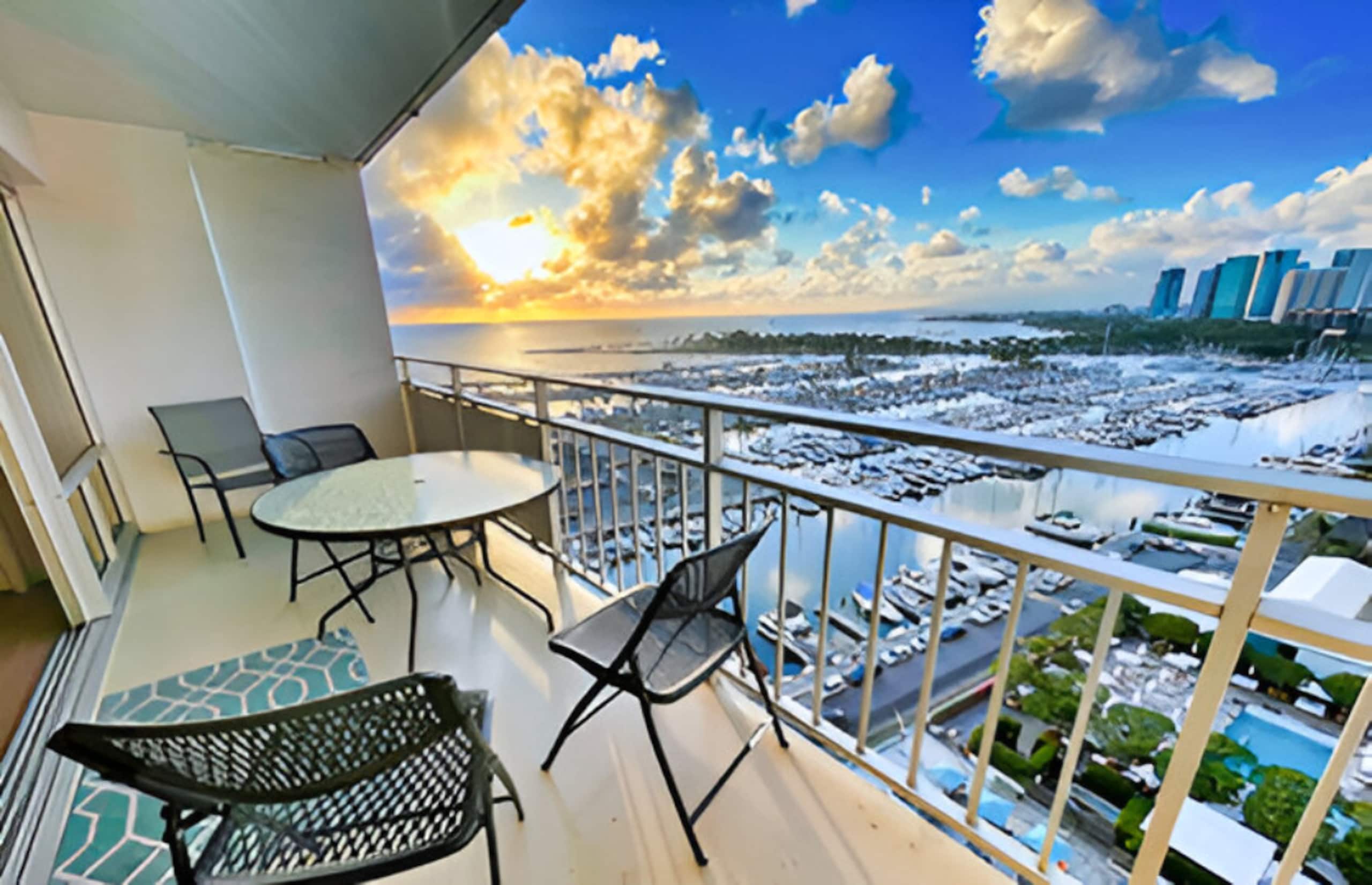 Condo in Honolulu · ★5.0 · 1 bedroom · 2 beds · 1 private bath - Image 2