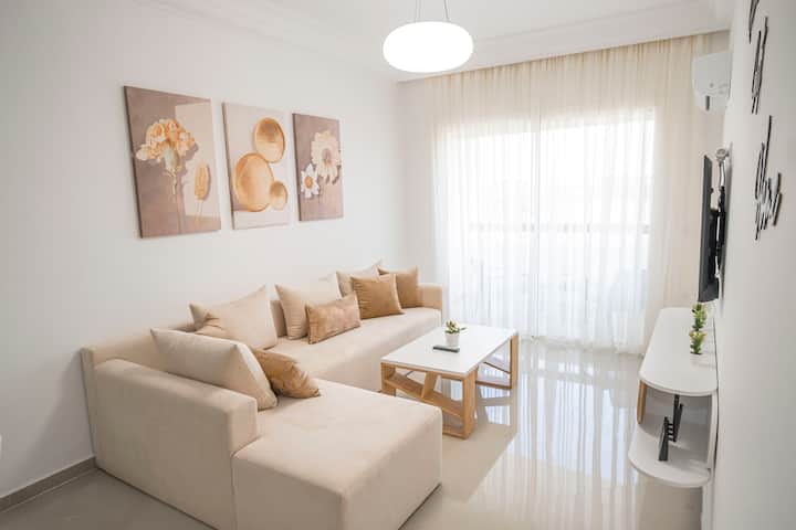 Sea & Pool View Resort Apartment, Marina Golf - Asilah