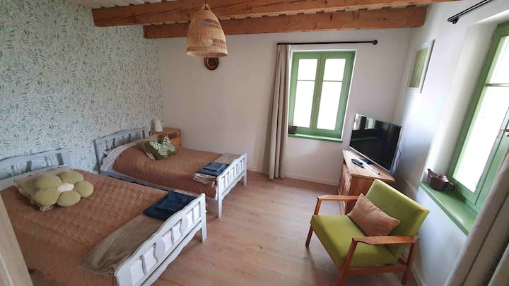 საძინებელი 2