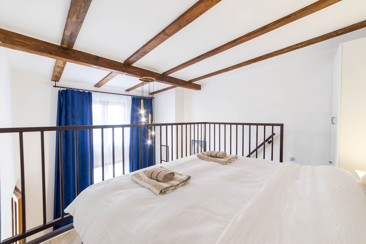 Old Town Toplik Design studio