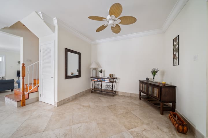 Bluewaters Townhouse 1 W/ Pool Near The Beach - Barbados