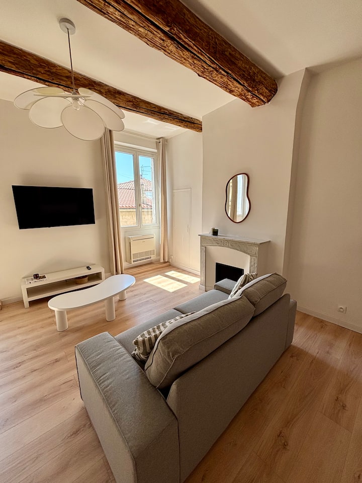Grand Studio Cosy Vieux-port-bail Mobilité Accepté - Marseille