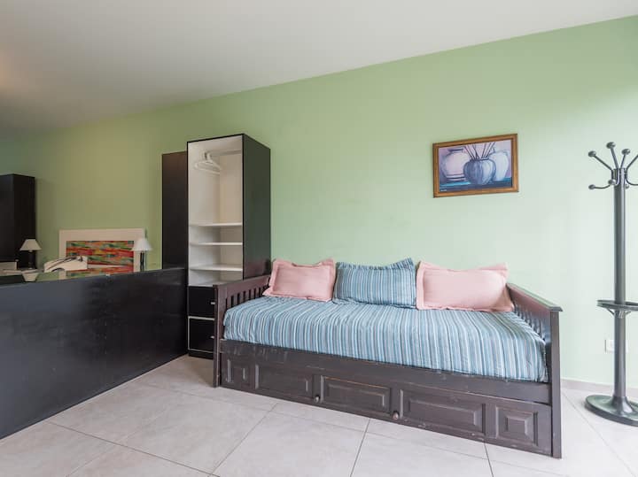 Kitnet de estúdio de frente para a Plaza Congreso em San Nicolás