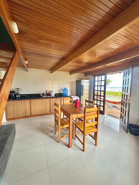 Top performing Airbnb: Sea Breeze Bungalow - Alcobaça in Alcobaça