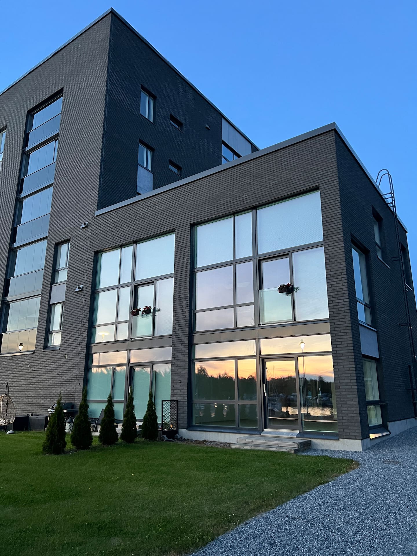 Upea Loft Studio Merinäköalalla! 2