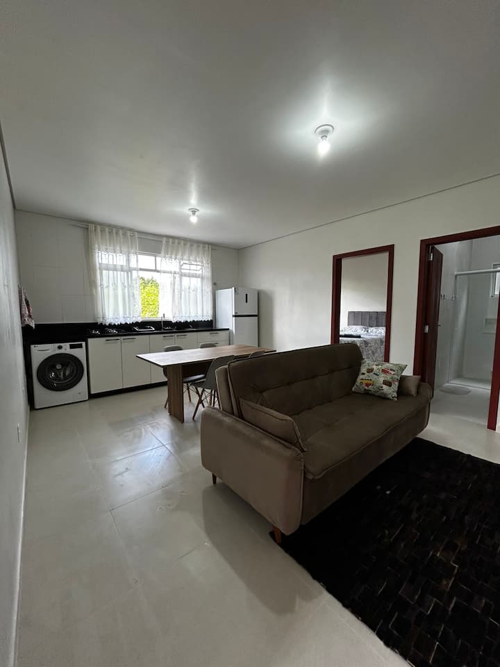 Apto 4 • 1 Quarto Para Até 2 Pessoas - Palhoça