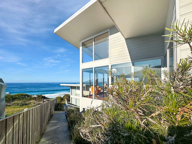 Eleven62 Bay Of Fires Beach House