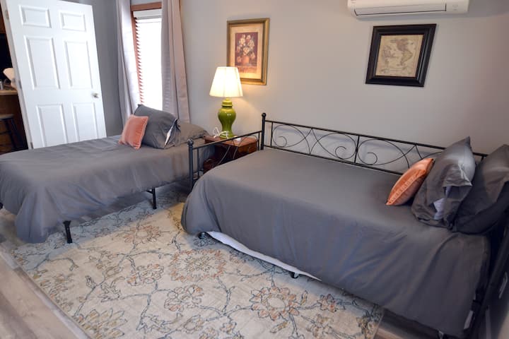 საძინებელი 3