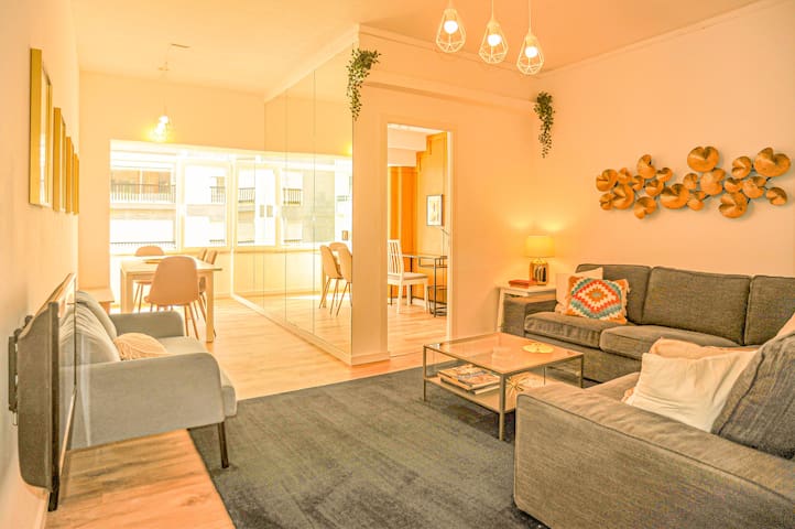 Spacious Apartment near Marquês de Pombal