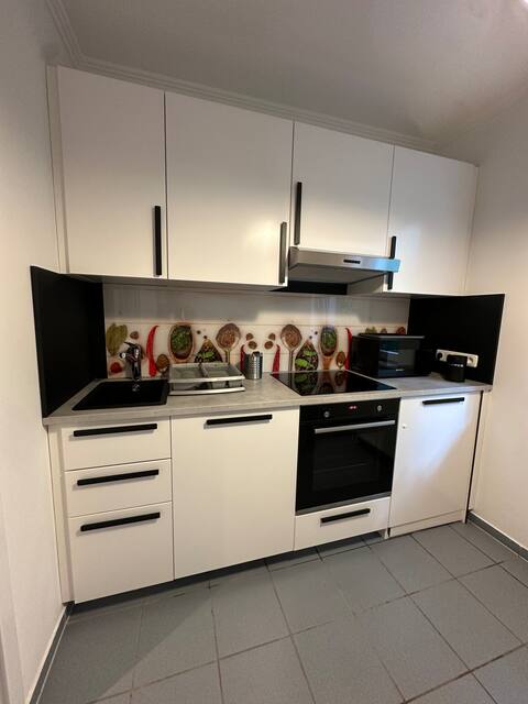 Successful Airbnb property: Rauf and Justyna 5 in Hoheluft West