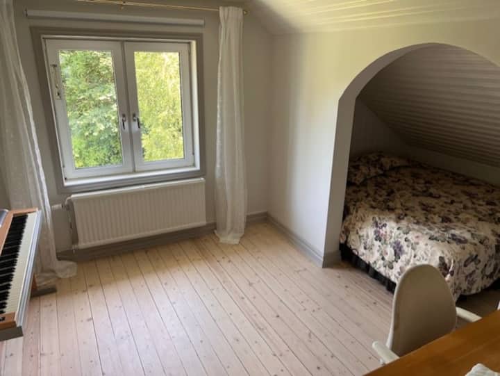 საძინებელი 2