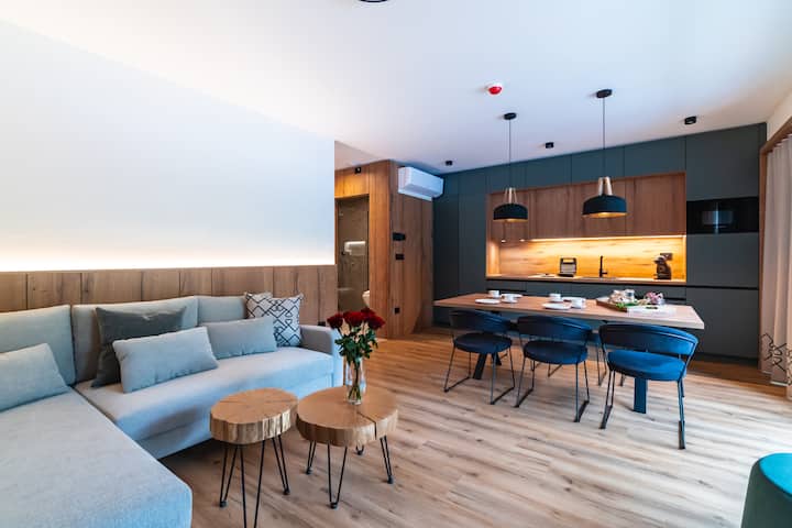 Family Apartment With Terrace And Hot Tub - Kranjska Gora