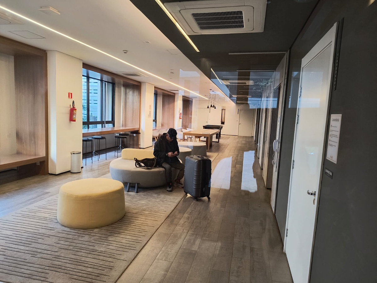 Imóvel de sucesso: Modern Studio, Pool, and Gym, Brooklin Subway em Campo Belo