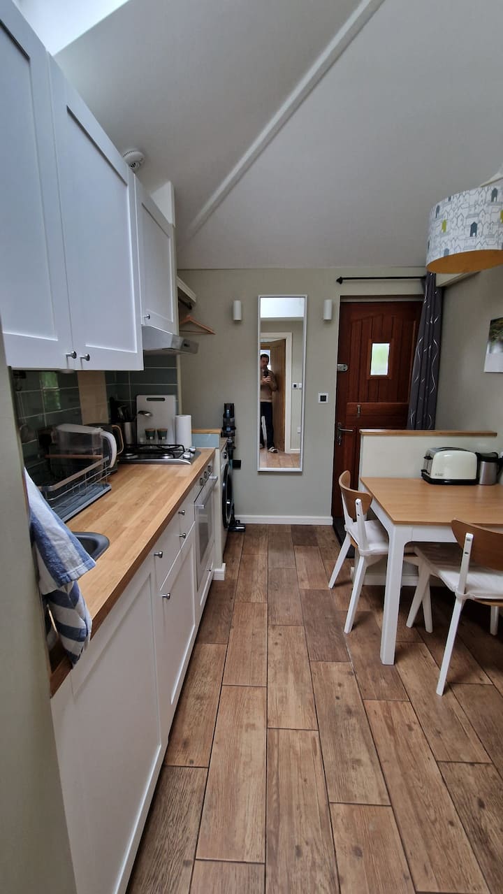 Cosy Countryside Retreat - Hemel Hempstead