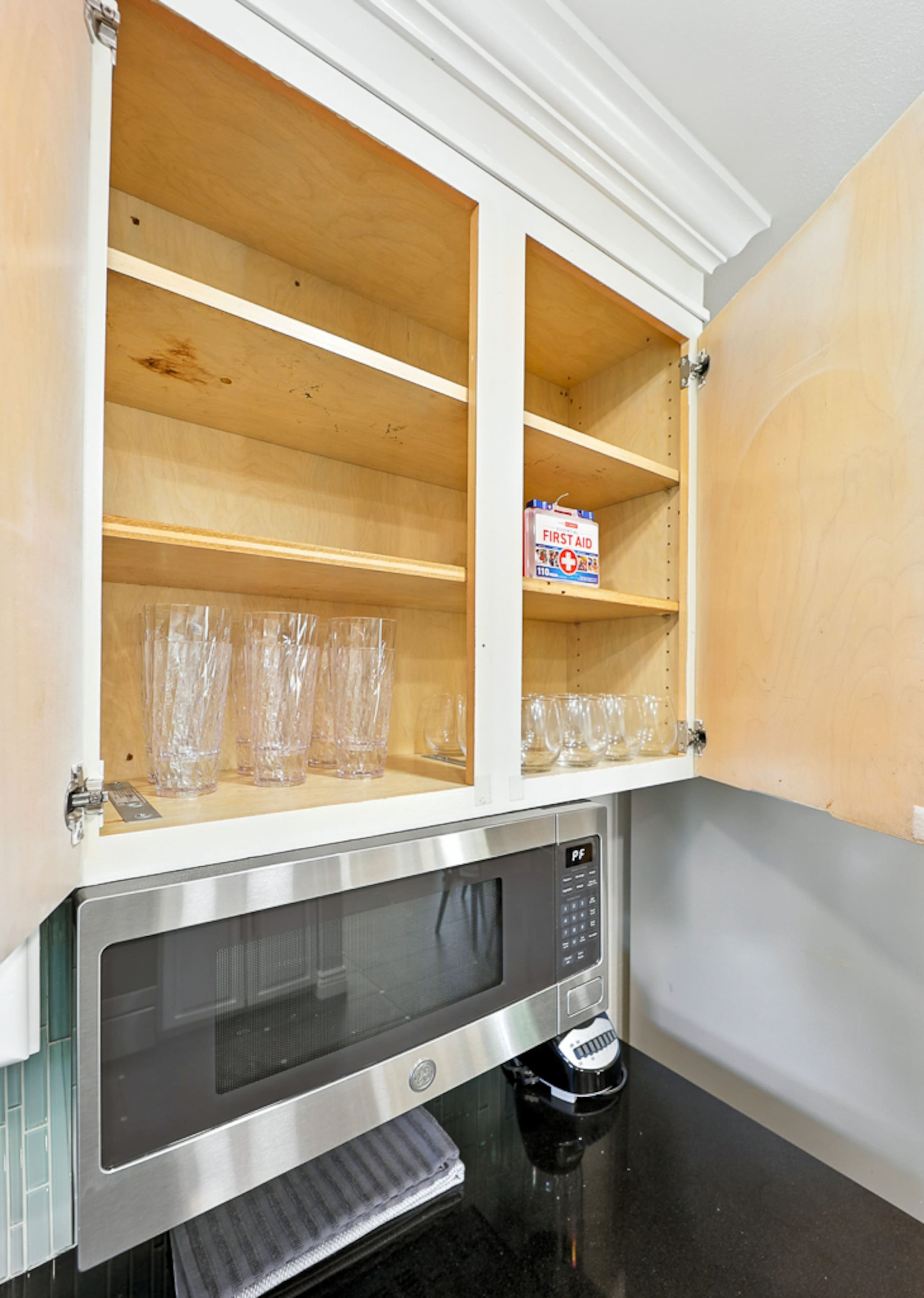 Home in San Jose · ★4.88 · 4 bedrooms · 5 beds · 3 private baths - Image 13