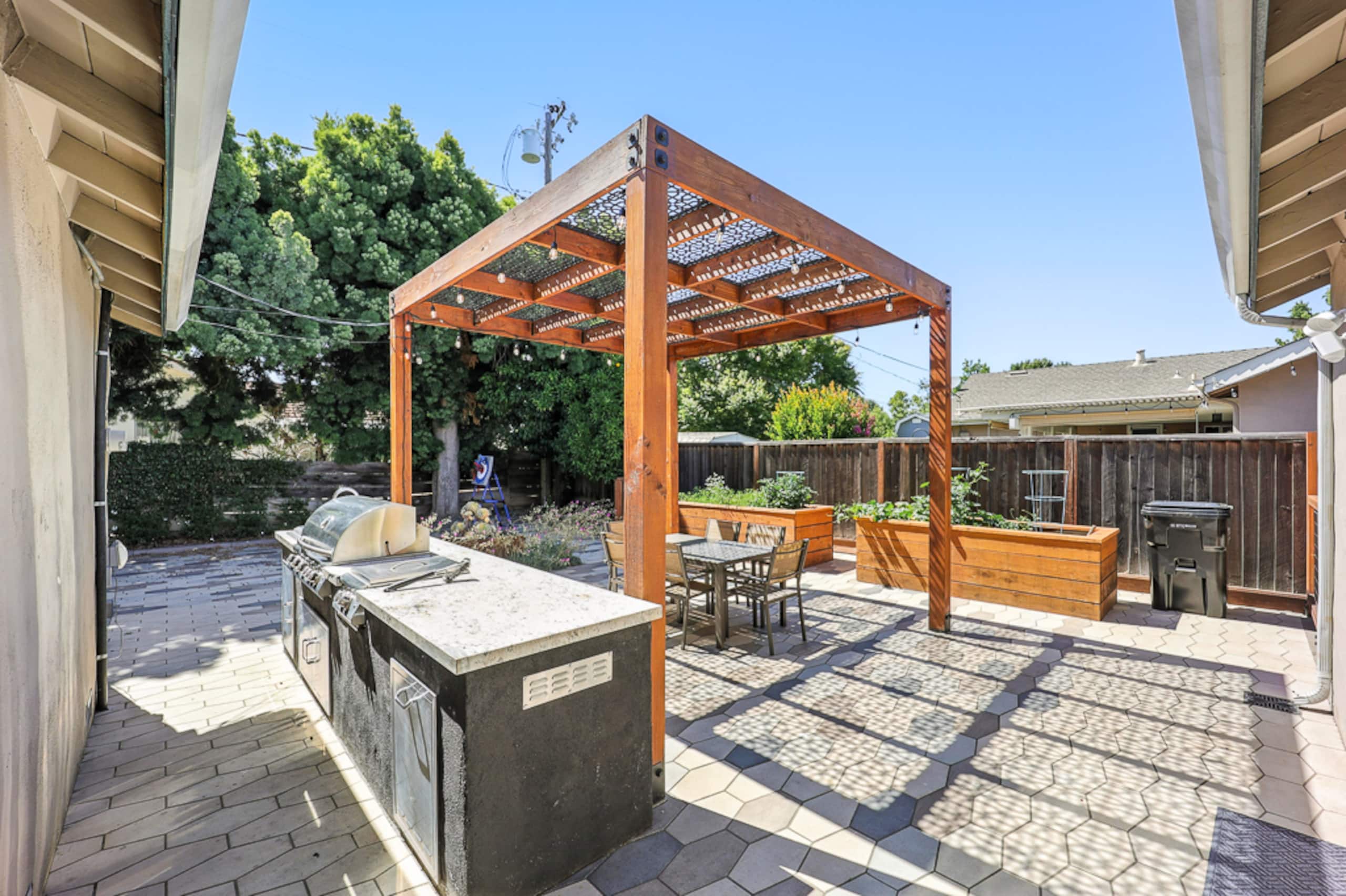 Home in San Jose · ★4.88 · 4 bedrooms · 5 beds · 3 private baths - Image 56