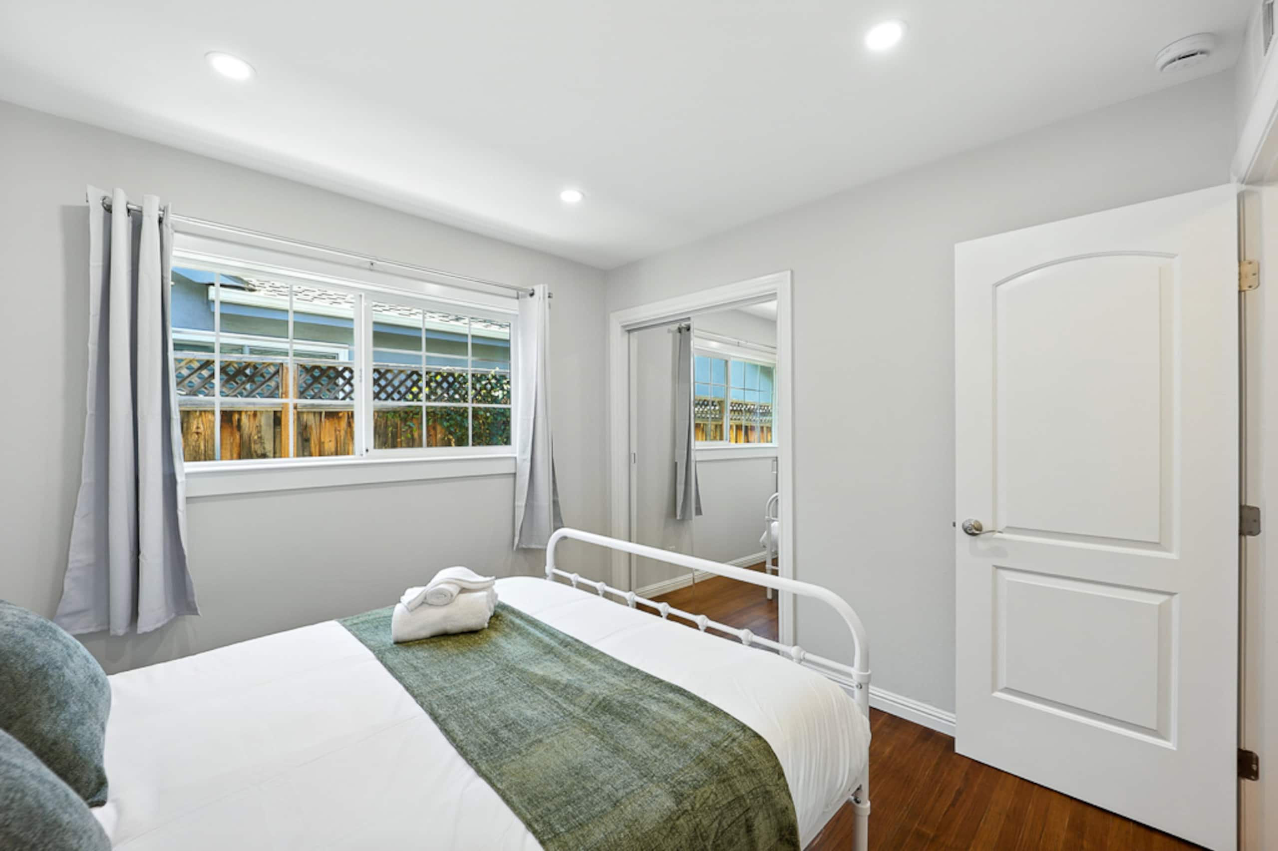 Home in San Jose · ★4.88 · 4 bedrooms · 5 beds · 3 private baths - Image 34