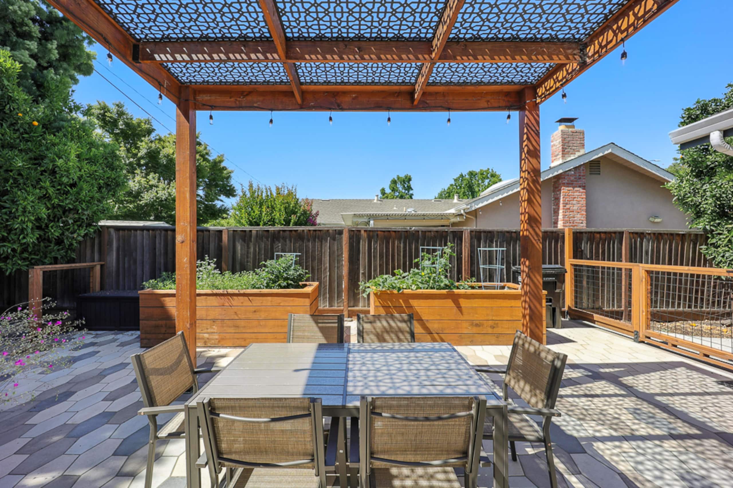 Home in San Jose · ★4.88 · 4 bedrooms · 5 beds · 3 private baths - Image 60