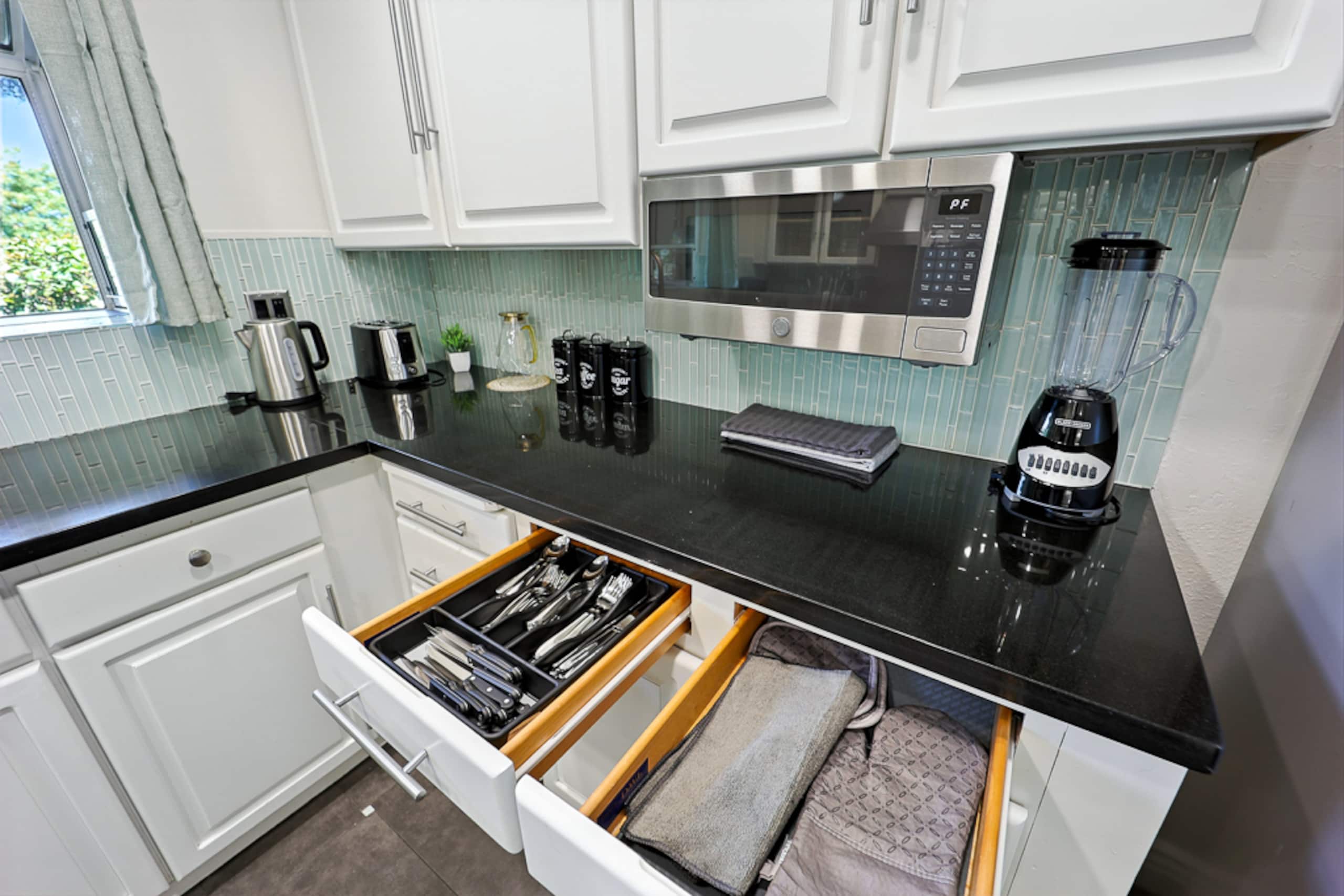 Home in San Jose · ★4.88 · 4 bedrooms · 5 beds · 3 private baths - Image 14