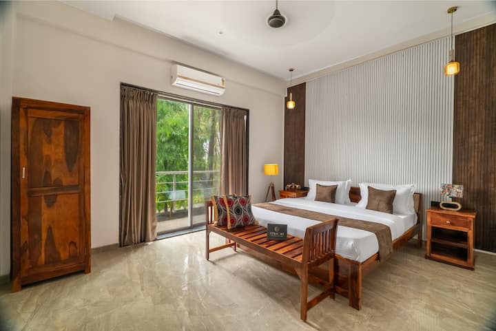 საძინებელი 4