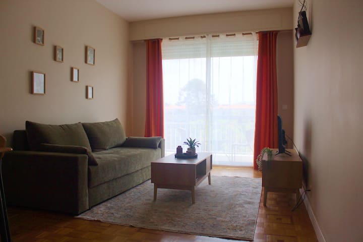 Spacieux Appartement Avec Vue Sur La Mer - Nice