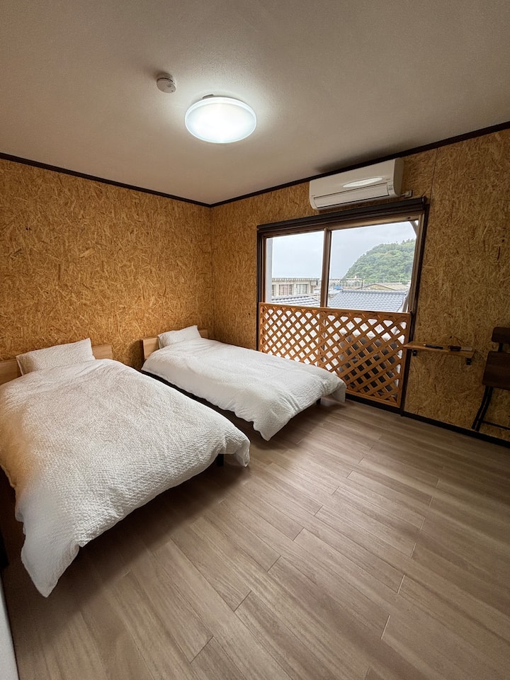 غرفة النوم 2