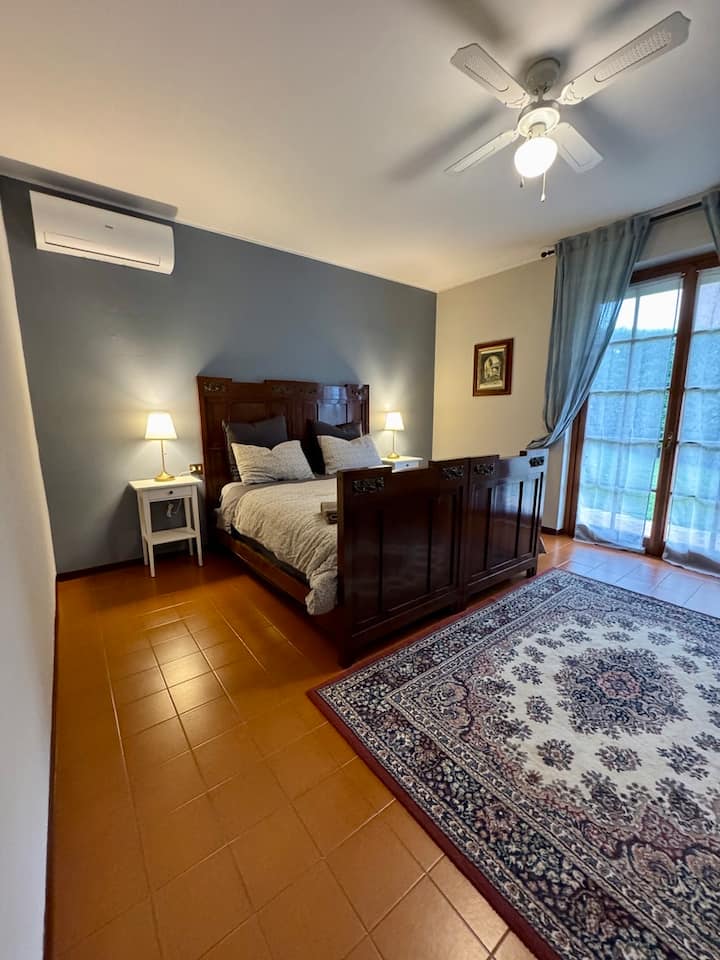 Glavna spavaća soba za 2 osobe i 1 jednostruka počivaljka