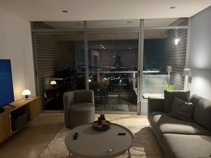 Diseño Y Vista En Alto Hatillo - Caracas
