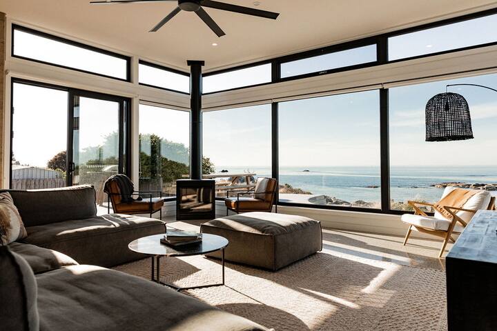 Embers Bay of Fires gallery image 2