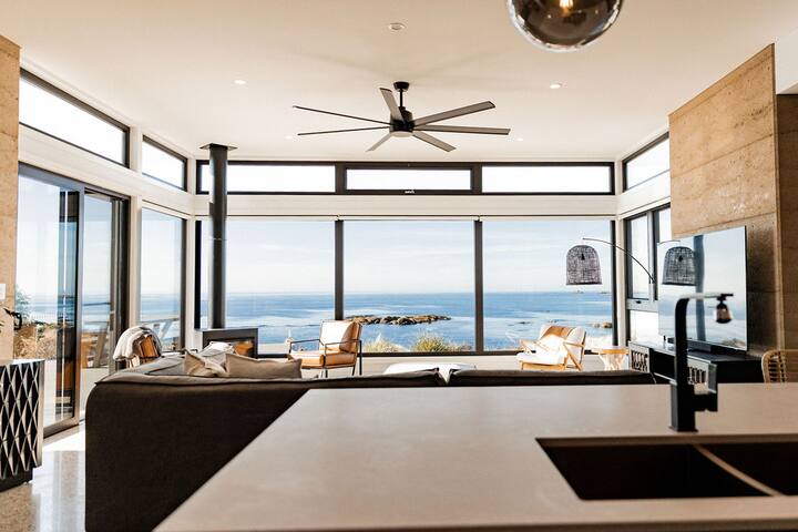 Embers Bay of Fires gallery image 3