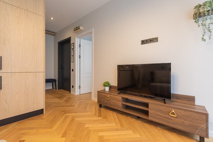 Bright 1br • Walk To Station • City Center Stay - Riga