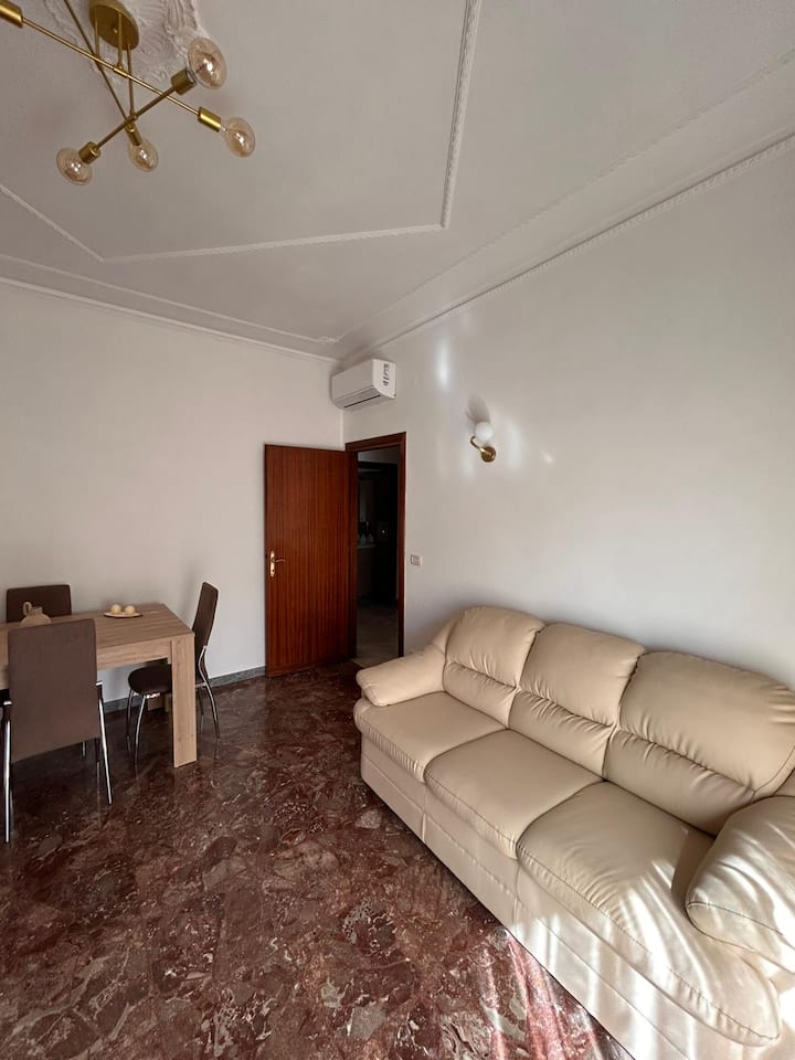 Host "Casa Di Nonnina" - Fondi