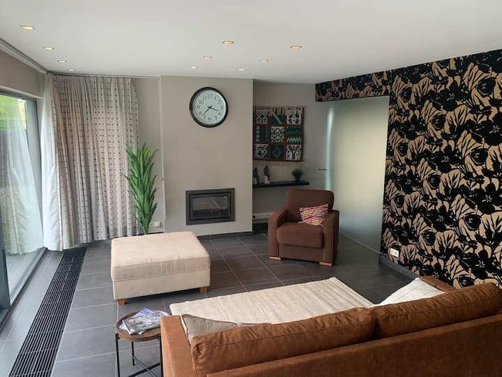 Brugge/knokke-zwembad-woning-4 Gasten - Maldegem