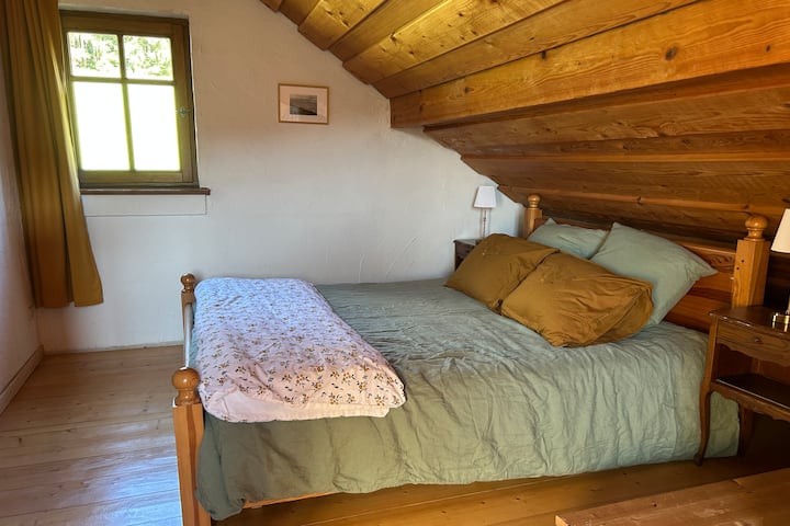 غرفة النوم 2