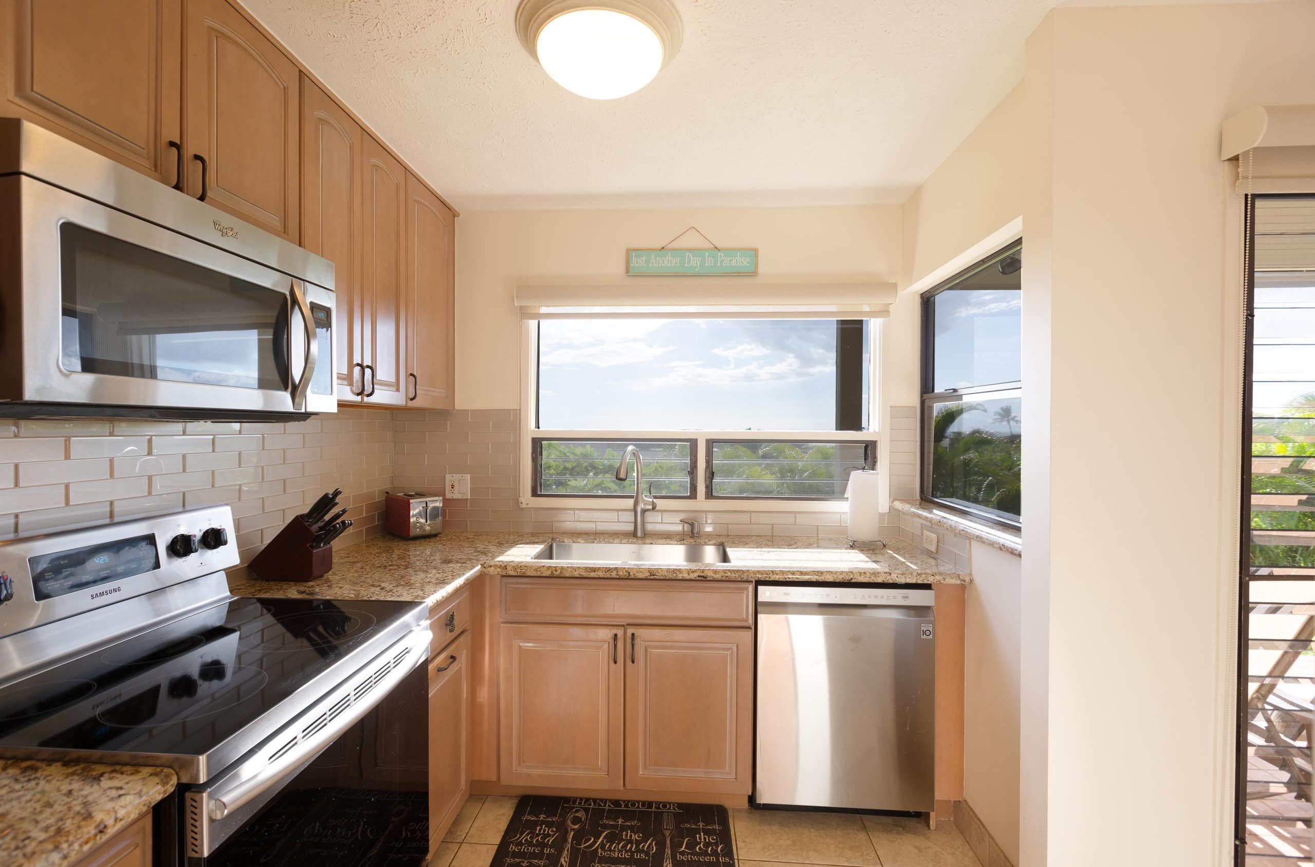 Condo in Kihei · ★4.7 · 2 bedrooms · 3 beds · 2 private baths - Image 5