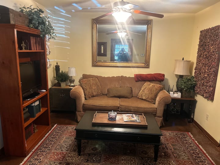 Antique Rose Ville's Bed & Breakfast - Louisiana