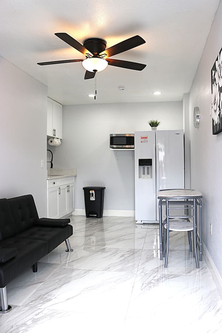 River Lane Studio - Brandon, MB