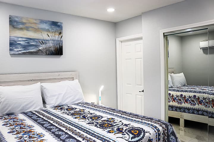 River Lane Studio - Riverview, FL