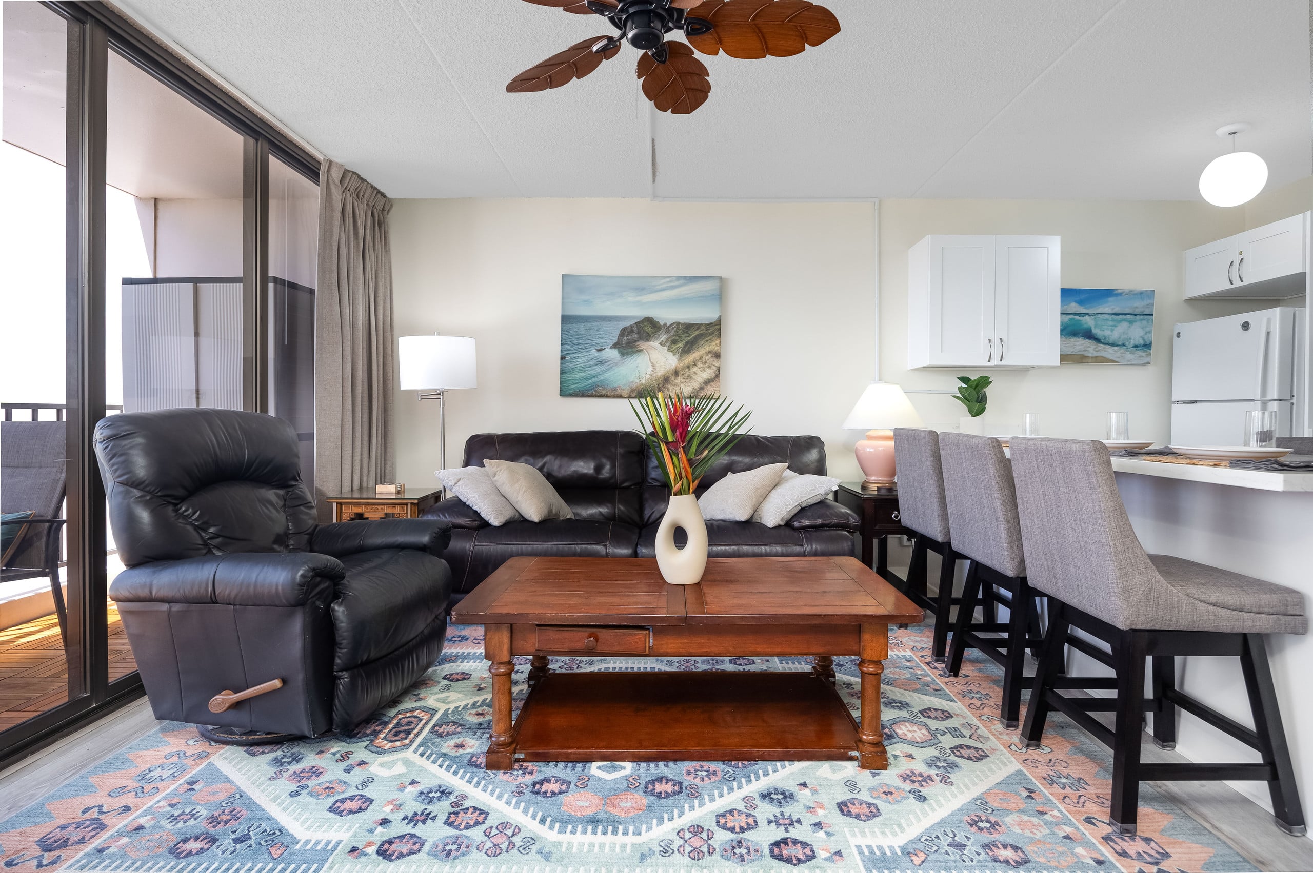 Central Ocean/VolcanoViews! Newly Renovated! - Photo 8