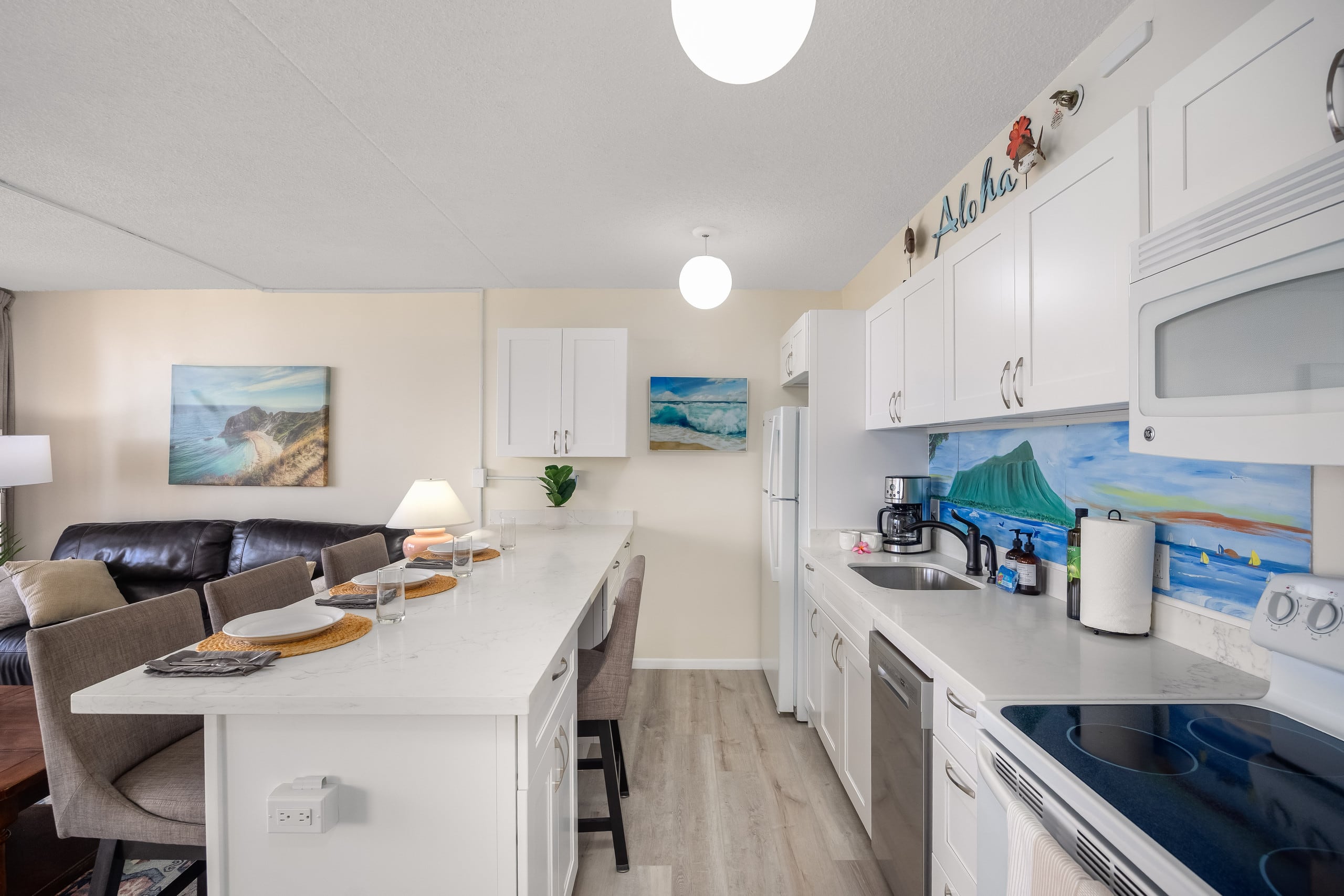 Central Ocean/VolcanoViews! Newly Renovated! - Photo 12
