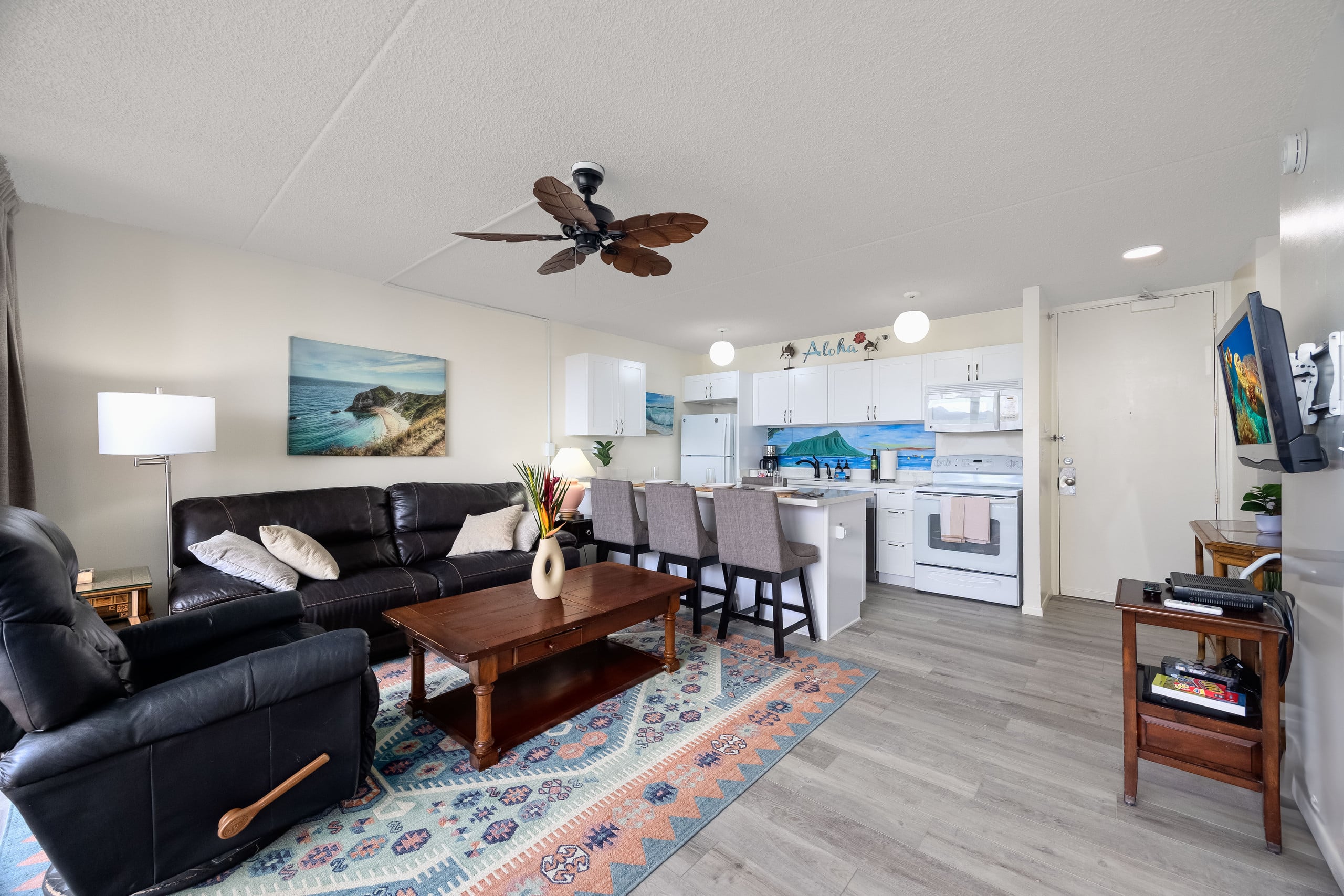 Central Ocean/VolcanoViews! Newly Renovated! - Photo 6