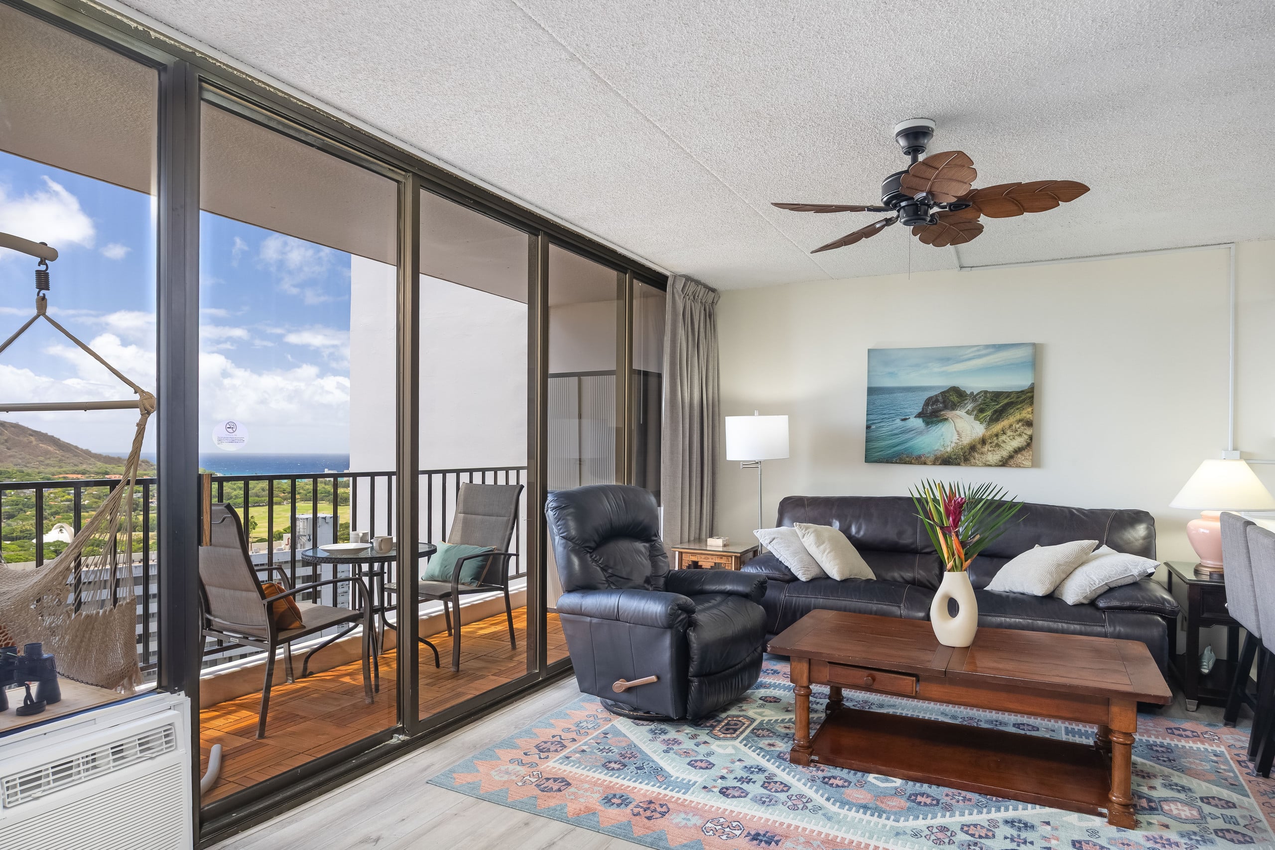 Central Ocean/VolcanoViews! Newly Renovated! - Photo 9