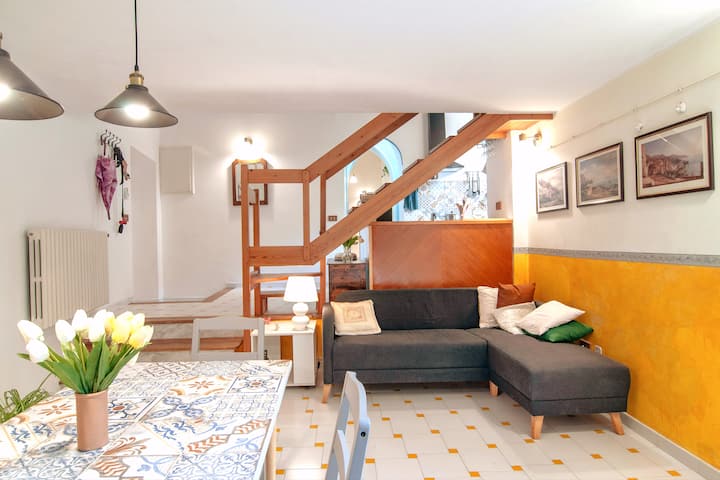 Casa Lidia, Vicoli Tranquilli Nel Centro Di Amalfi - Amalfi