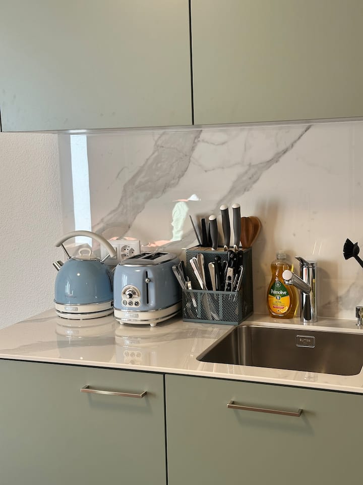 Neugasse | City Center Micro Apartment 12 - Zurich