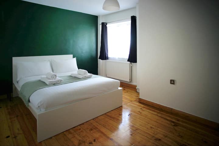 غرفة النوم 1