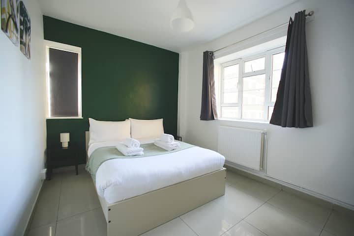 غرفة النوم 2