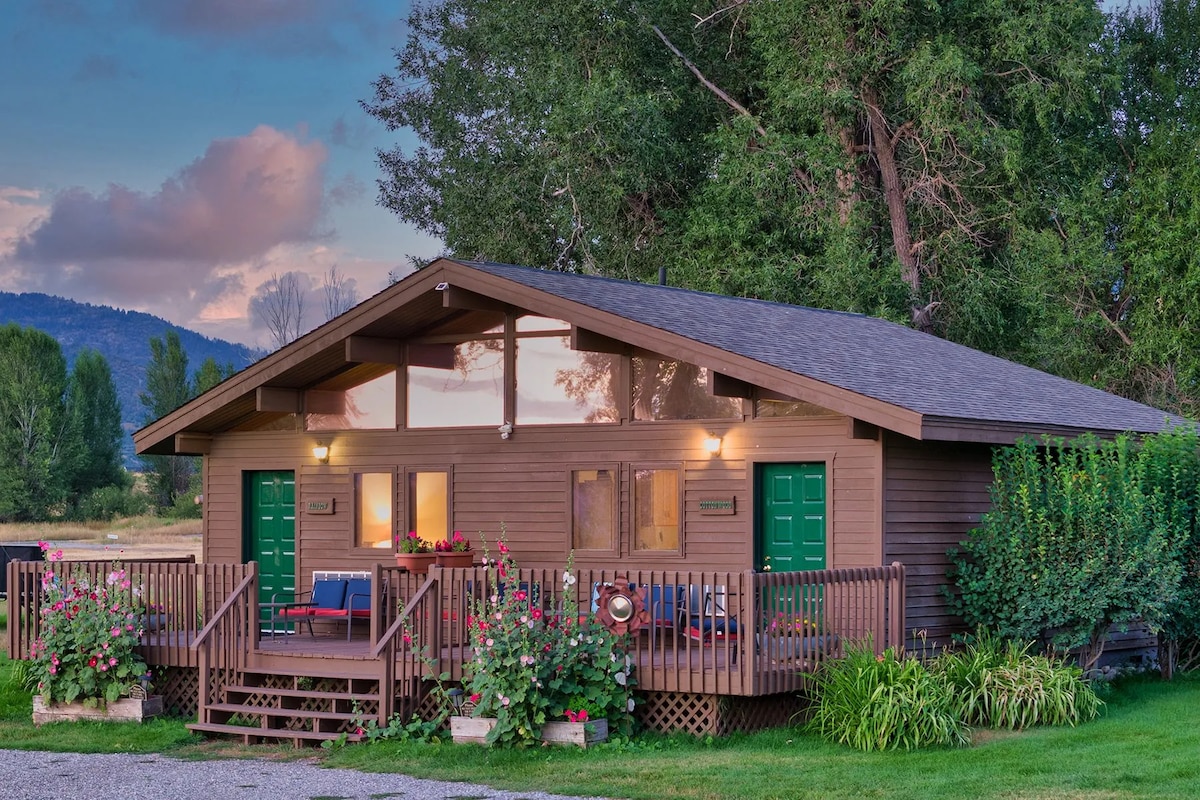 Hansen Guest Ranch Venue - Ranches for Rent in Swan Valley, Idaho ...