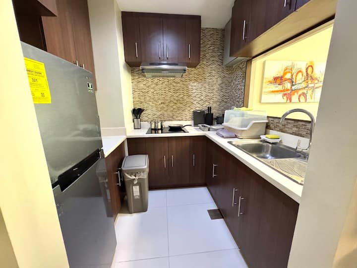 Prime Location! Pool/gym&fast Wi-fi For Big Group - Cebu