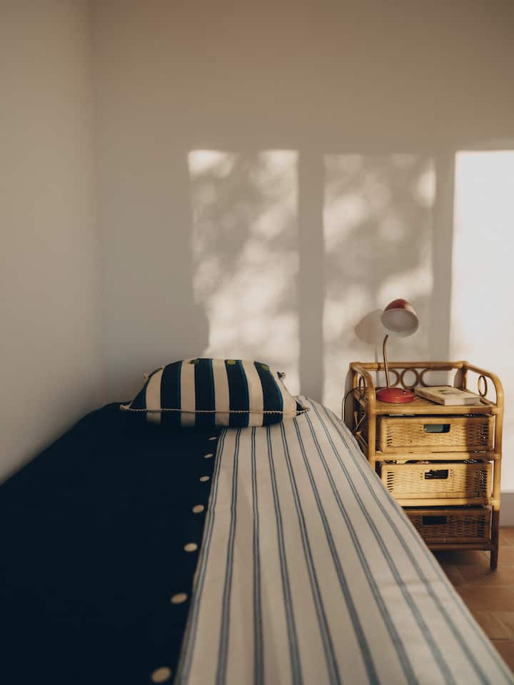 საძინებელი 4