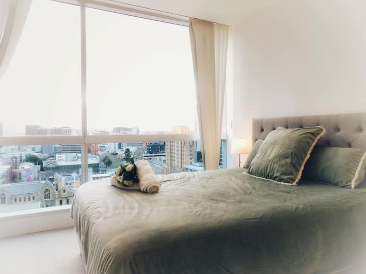 Posteľ veľkosti Queen